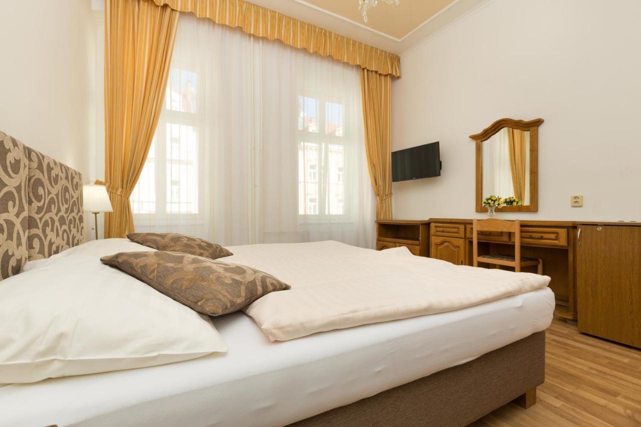 Ld Morava Hotel Karlovy Vary Exterior photo