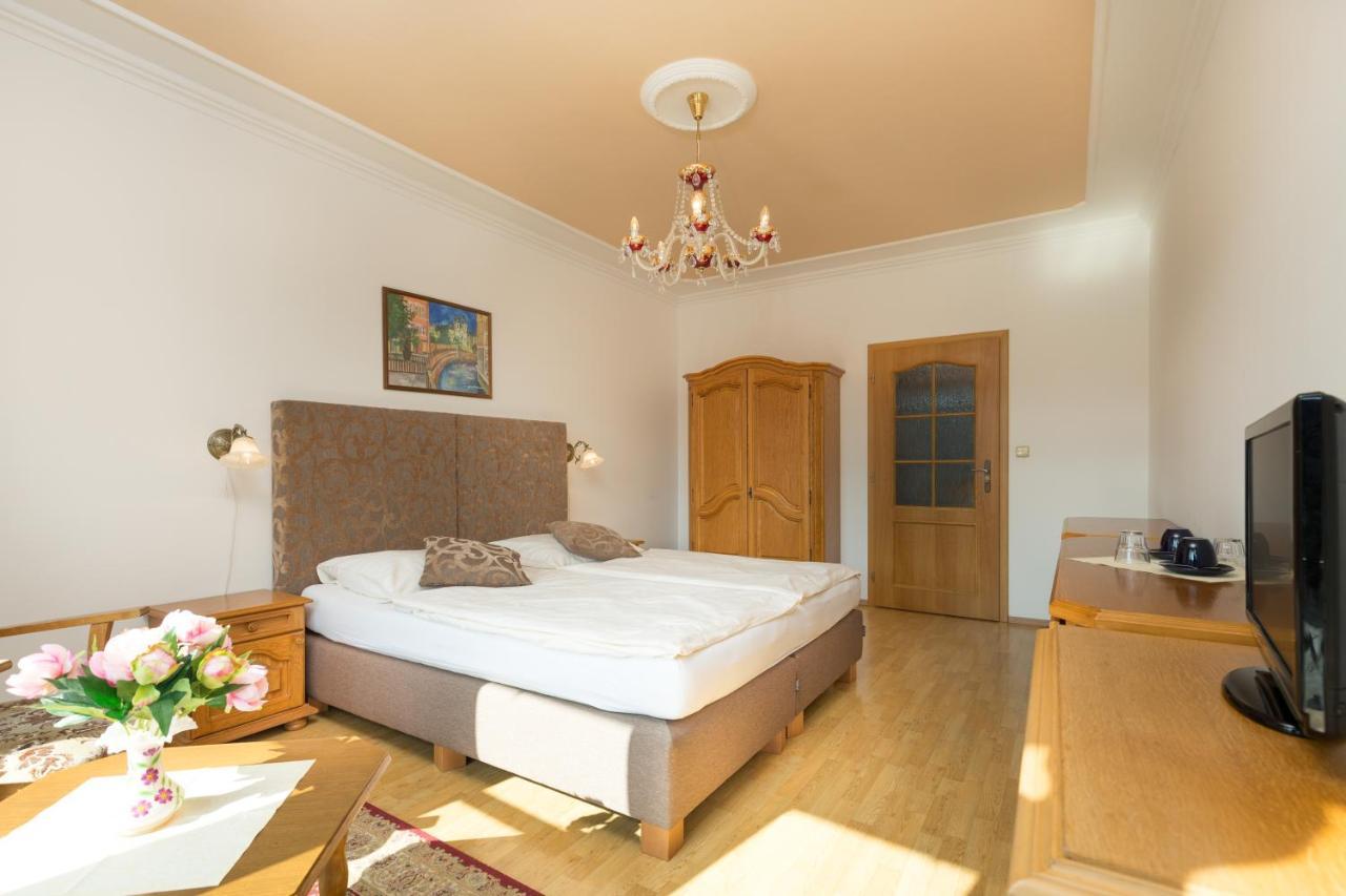 Ld Morava Hotel Karlovy Vary Exterior photo