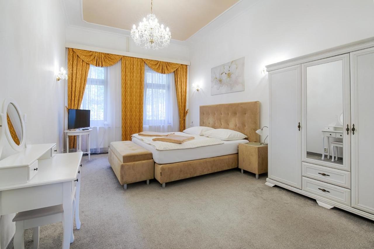 Ld Morava Hotel Karlovy Vary Exterior photo